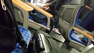 Ideaalne seks kauni persebrünetiga