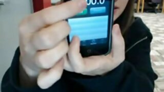 Blond milf imeb musta riista ja saab topitud